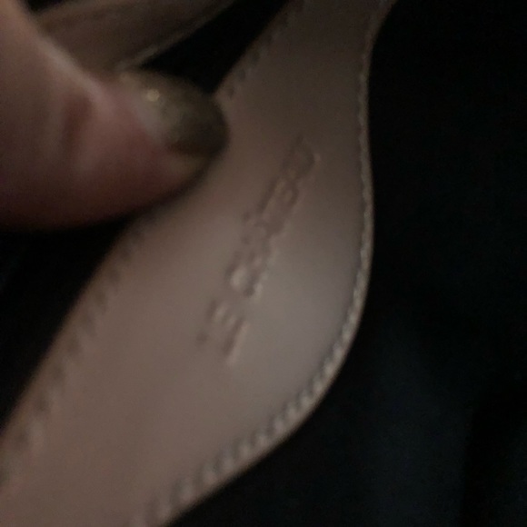 LE CHÂTEAU small rose handbag - Picture 11 of 11